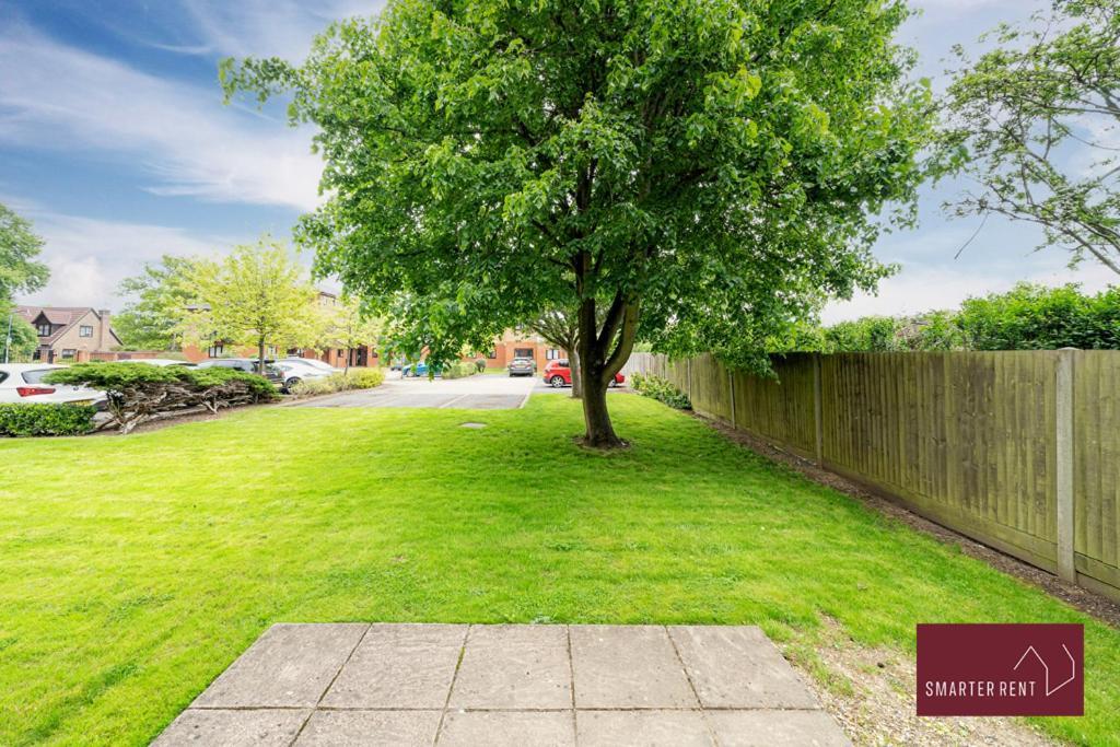 Maidenhead - 2 Bed & Parking Leilighet Eksteriør bilde
